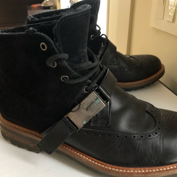 DSquared hiking boots